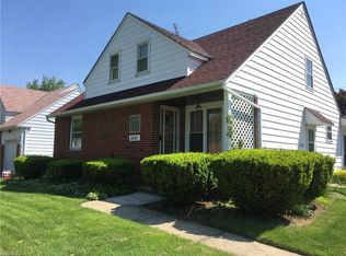 5081 Clement Ave, Maple Heights, OH 44137