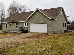 917 Henderson Hollow Rd, Titusville, PA 16354