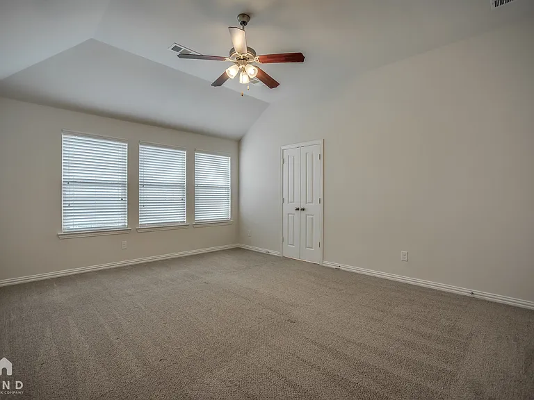 3324 Damsel Sauvage Ln — Photo 17