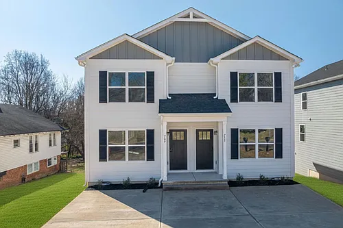 Newly-built Townhome for Lease in Spartanburg! Photo 1