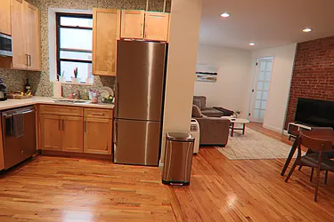 Rented by PMG Real Estate 