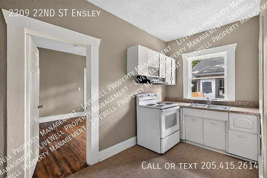 4 Bedroom, 1 Bath in Ensley — Photo 4