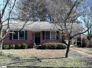 120 Ridgeway Dr, Greenville, SC 29607