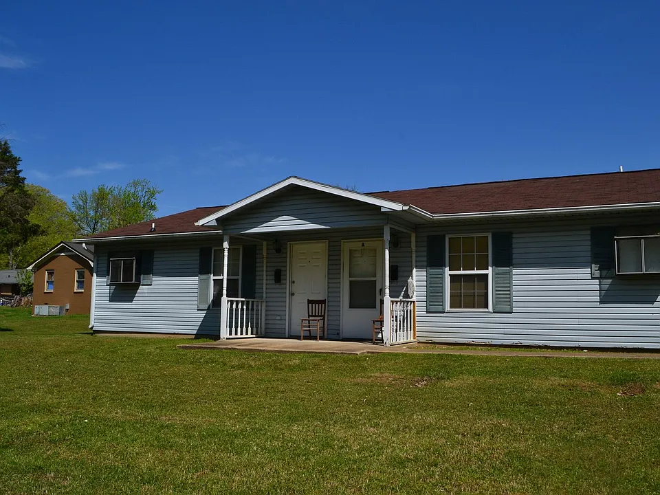 405B Fonville St