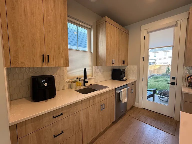 20530 Murphy Rd — Photo 14