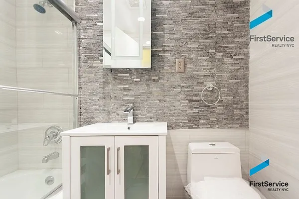 Rented by FirstService Realty (legacy) | media 18