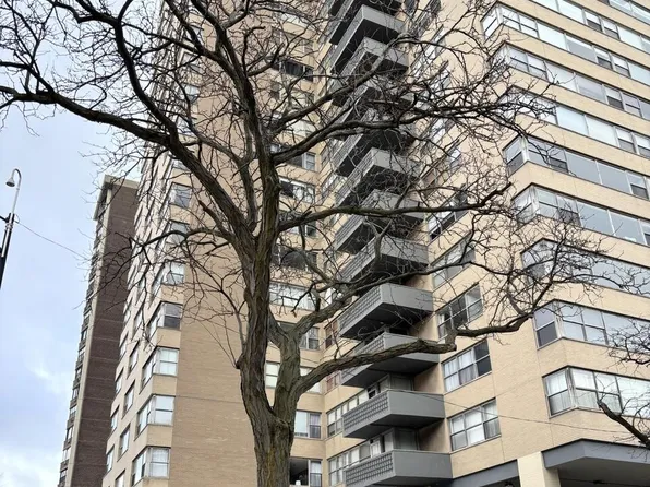 6301 N Sheridan Rd APT 23N, Chicago, IL 60660