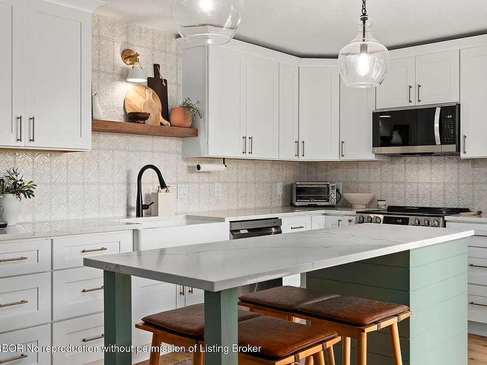1st image of 3011 SW Sunset Trace Cir #3011