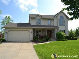 3684 W Jerelin Dr, Franklin, WI 53132