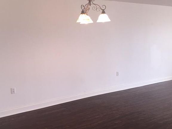5th image of 732 Bayside Dr Unit 302