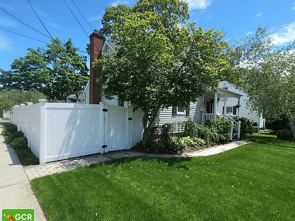 2nd image of 3 Benjamin Avenue