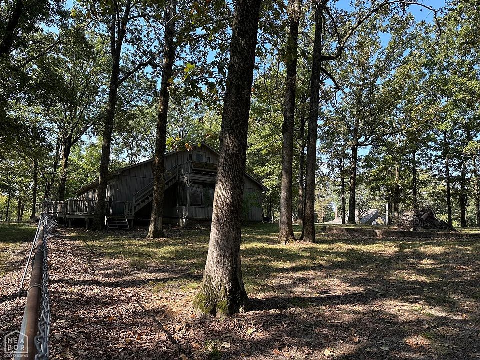2nd image of 3520 Friendly Hope Rd