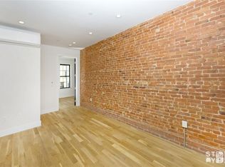 119 Grove St #1, Brooklyn, NY 11221