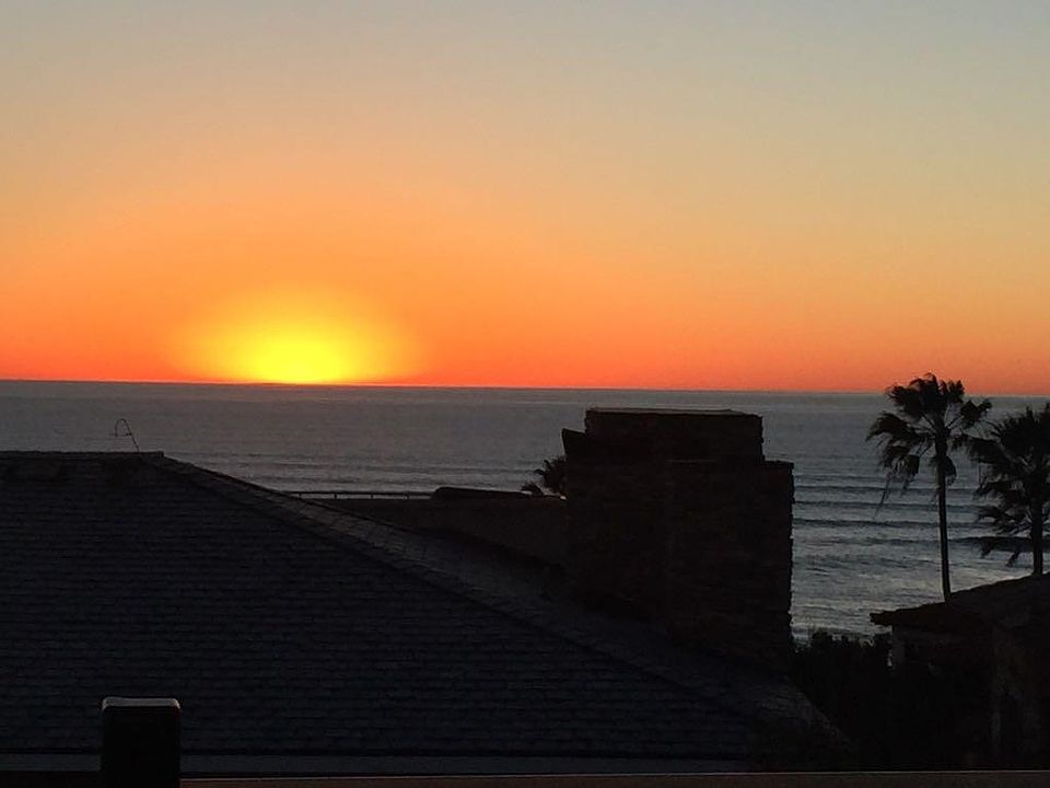 Ocean breeze and sunset living