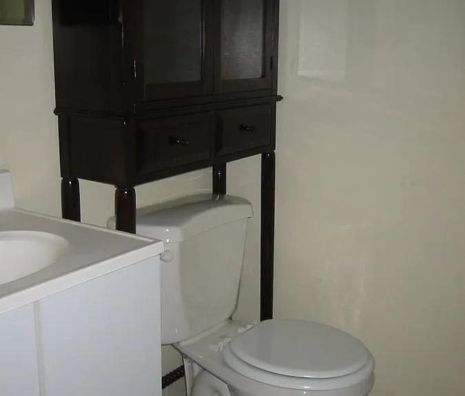 2934 Albemarle St NW #100 — Photo 7