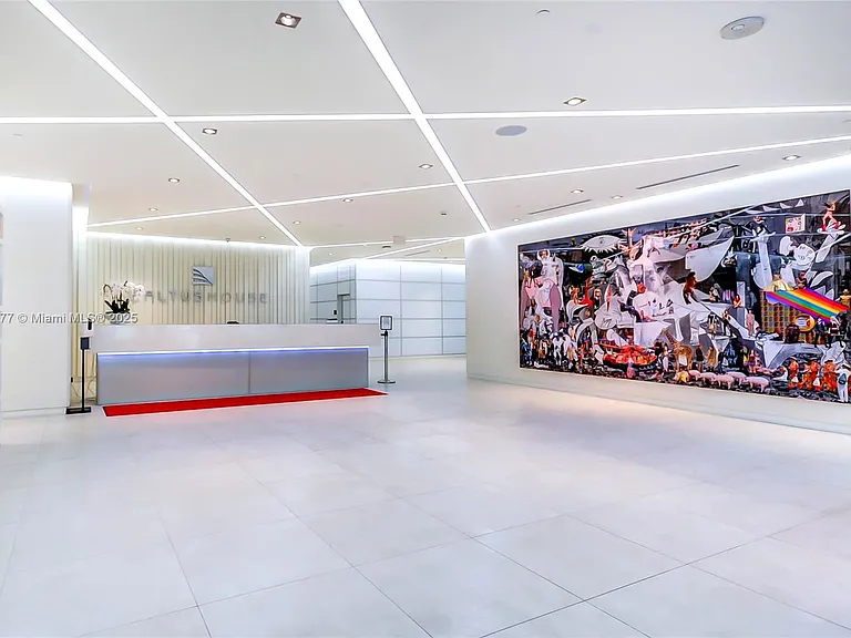 4250 Biscayne Blvd #918 — Photo 37