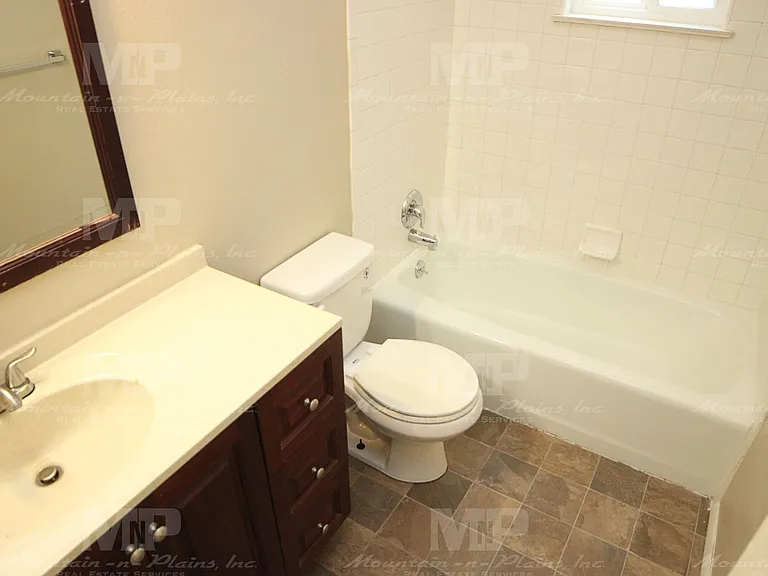 616 N Frey Ave #1 — Photo 7