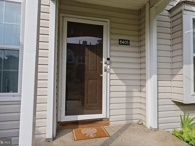 6405 Spruce Mill Dr — Photo 3