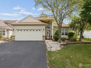 103 Valencia Dr, Monroe Township, NJ 08831