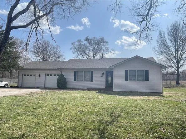 403 Elizabeth St, Grain Valley, MO 64029