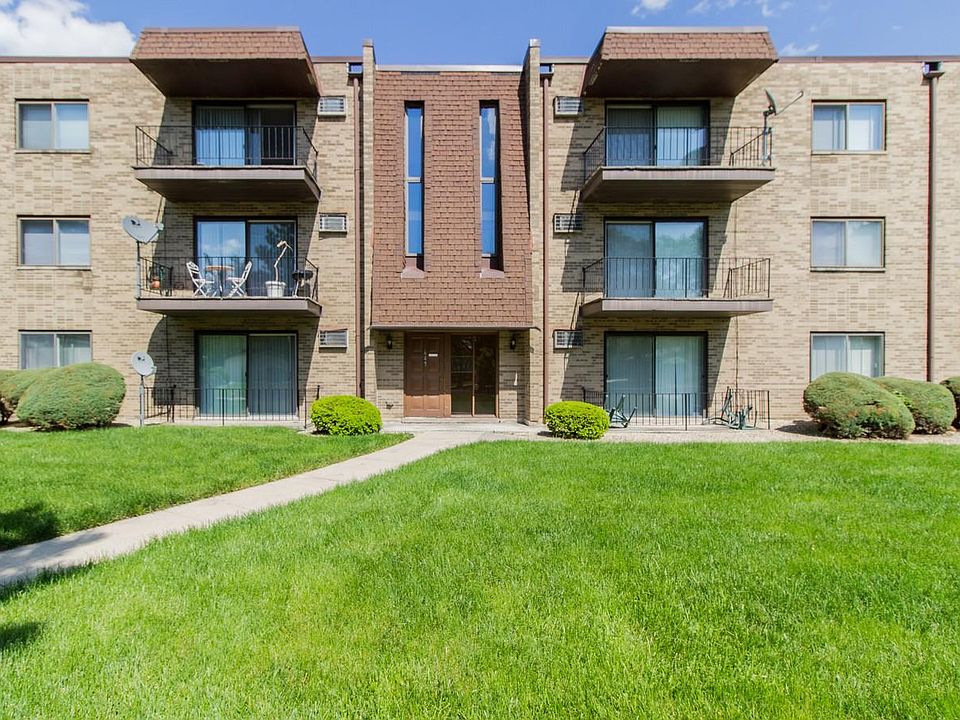 1st image of 651 N Carroll Pkwy APT 1