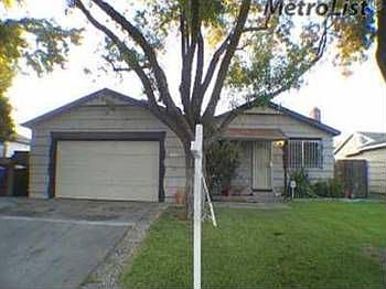 1st image of 2749 Meadowvale Ave