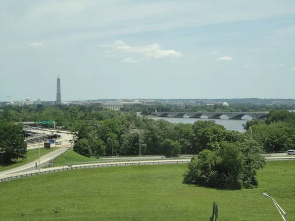 1011 Arlington Blvd, Arlington, VA