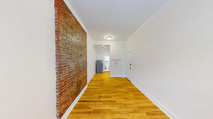 Rented by AZ REALTY NYC LLC | media 3