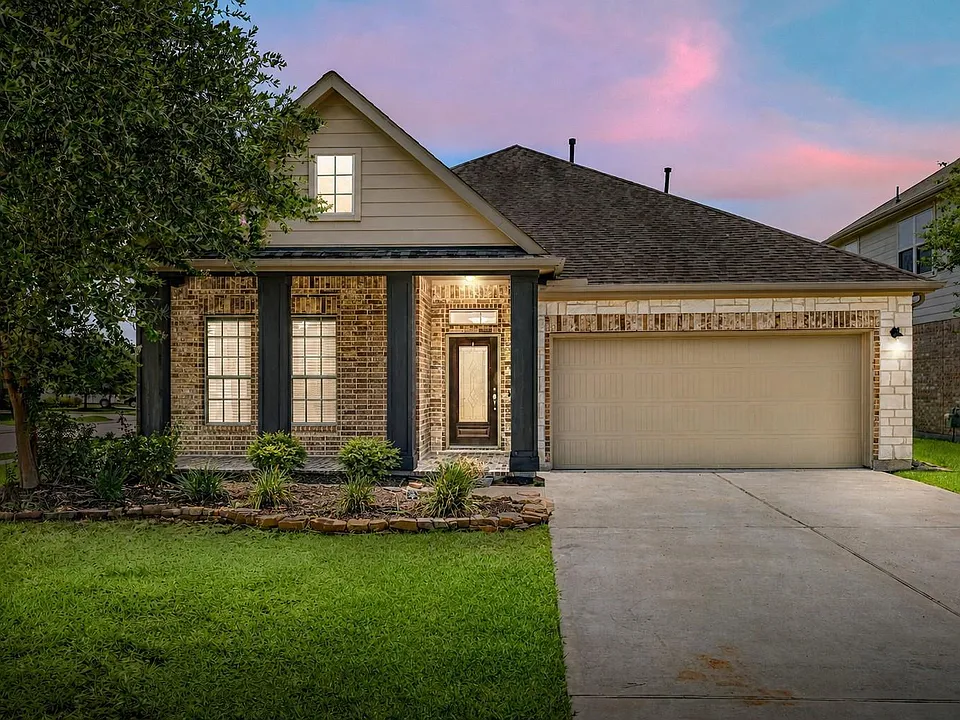 350 American Black Bear Dr