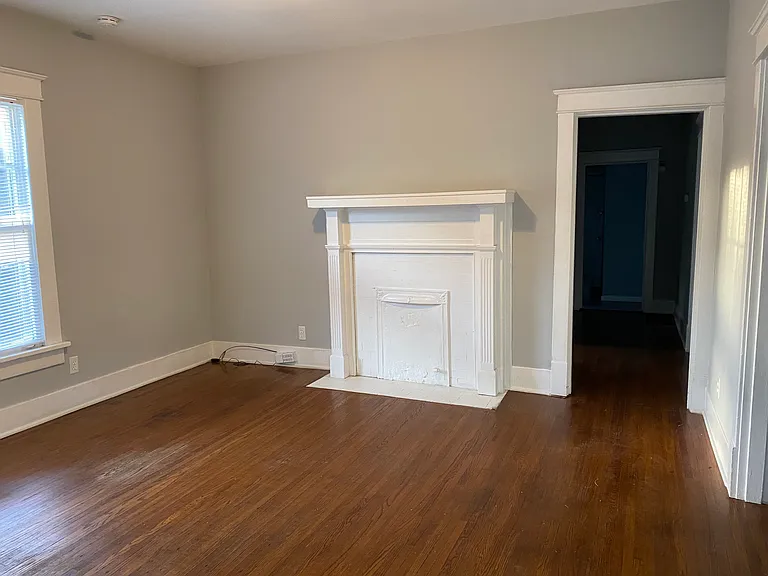 3708 Murphy Rd — Photo 2