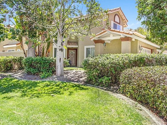2nd image of 3297 San Tomas Dr