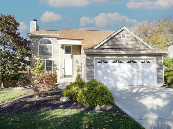 8851 Edgeridge Dr, West Chester, OH 45069