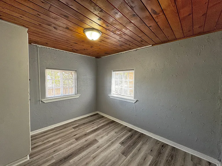 426 Headingly Ave NW #A — Photo 7