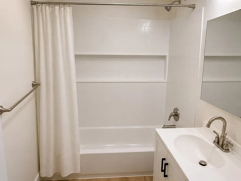 8711 S 114th St #103 — Photo 14