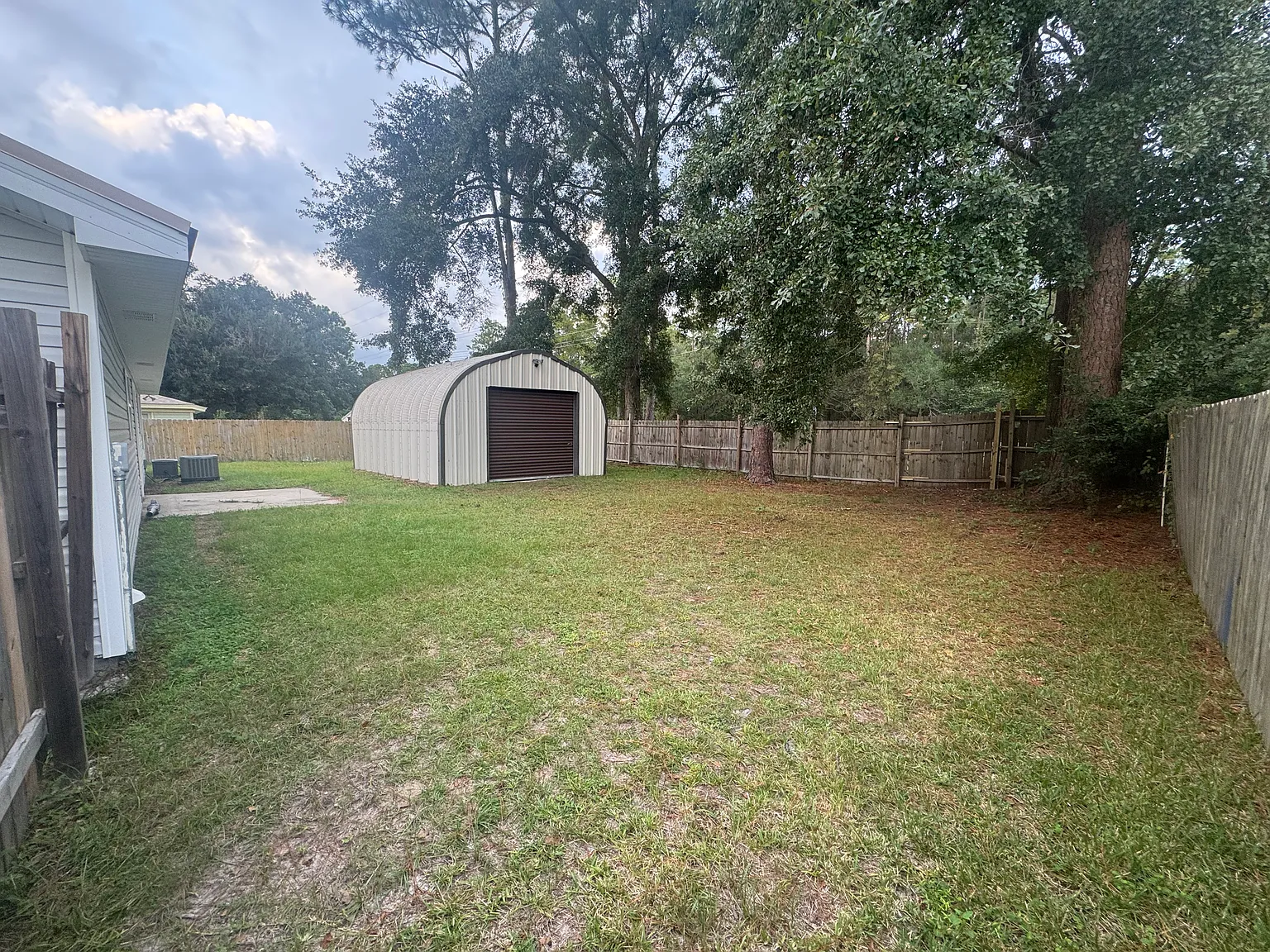 3 bed, 1218 sqft, $1,950 — Photo 3