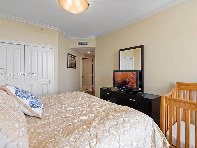 17875 Collins Ave #2903 — Photo 21