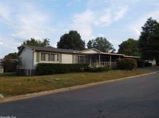 106 Century Cir, Hot Springs, AR 71913