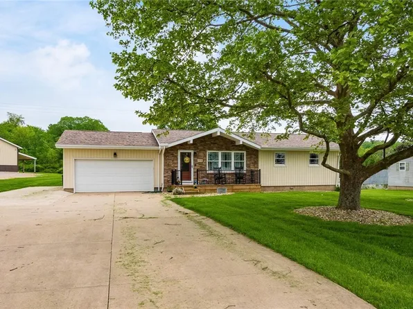 5070 Northcrest Dr, Nashport, OH 43830