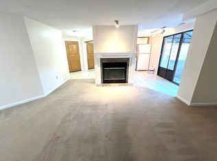 295 W Wyoming Ave APT 9C, Stoneham, MA 02180