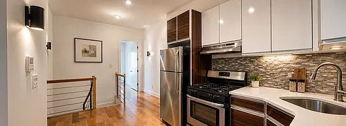275 Menahan St #1L Photo 1