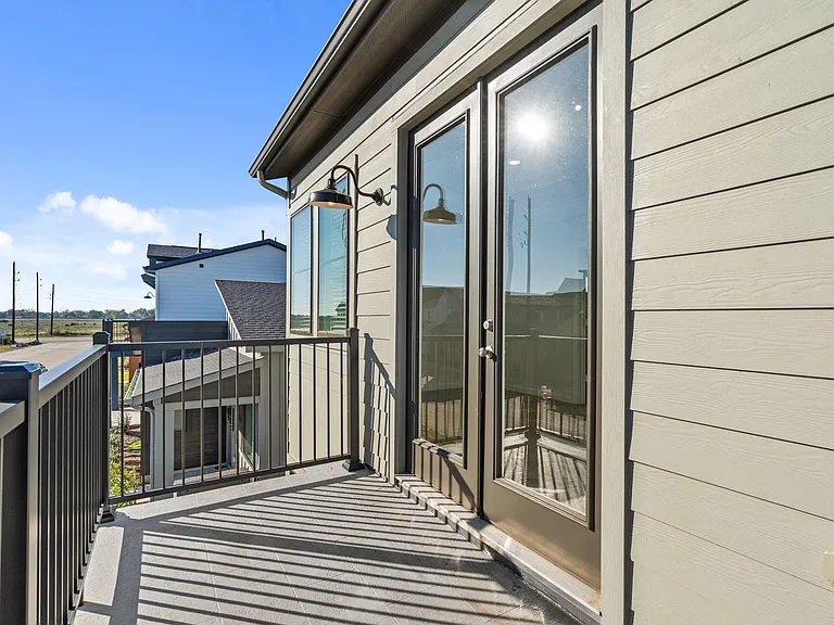 3235 Loam Ln — Photo 31
