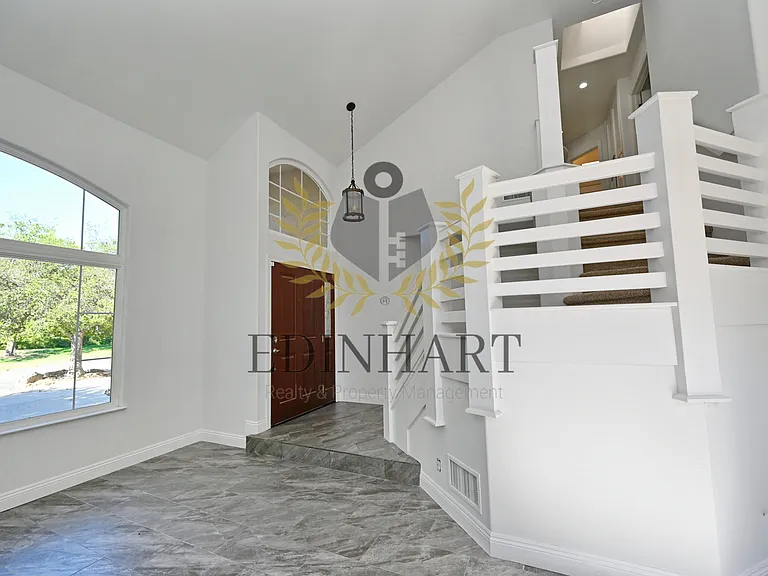 21678 Eastmere Ln — Photo 13