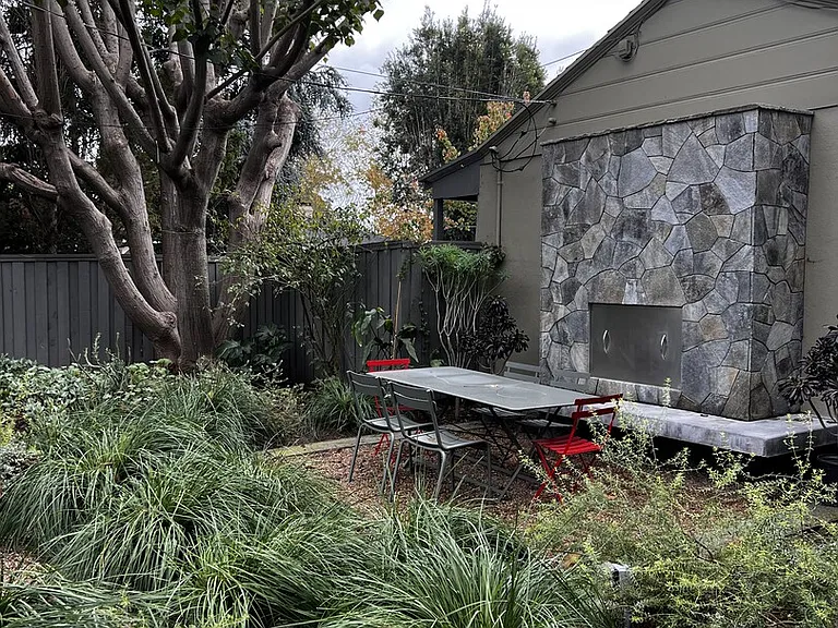 Morella Ave — Photo 16