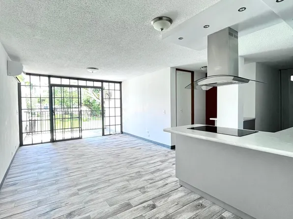 0 Cond Clb #Gfh, Carolina, PR 00983