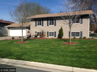 1177 Tyler St S, Shakopee, MN 55379