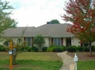 35 Woodstream Dr, Newnan, GA 30265