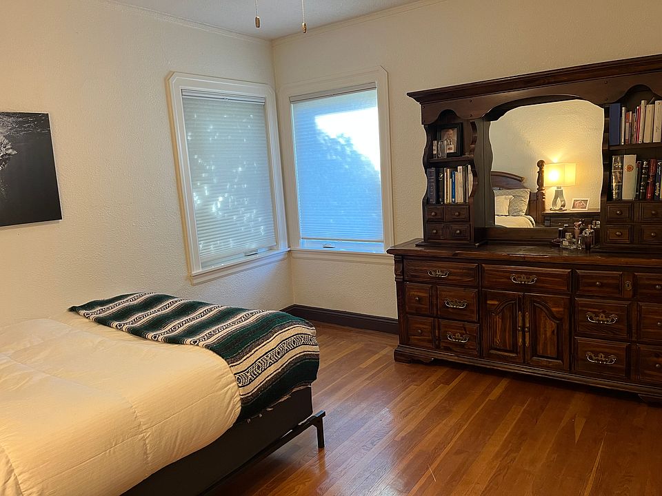 1st image of 6401 Avenal Ave