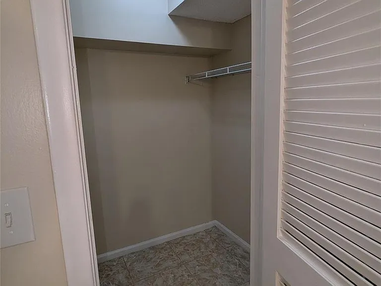 9800 N Hollybrook Lake Dr #9303 — Photo 16