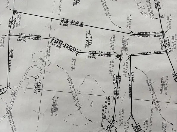 3&4 Sternberg Ests, Russellville, MO 65074