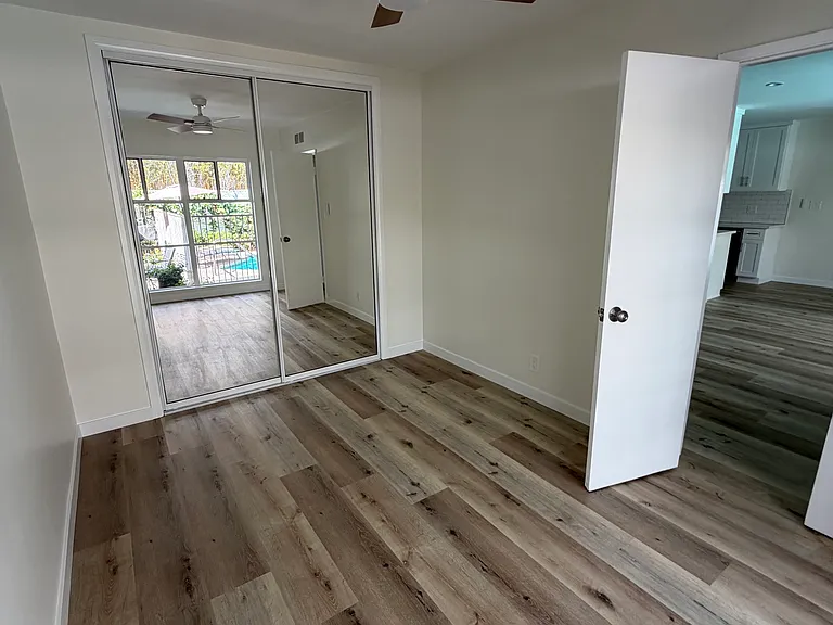 1331 Havenhurst Dr #207 — Photo 4